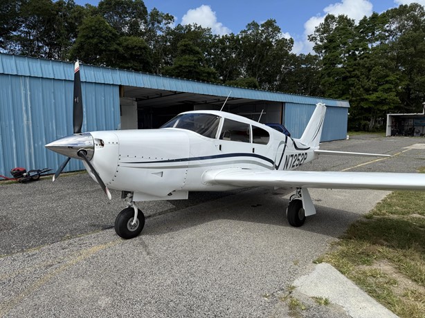 Aircraft: Piper Commanche 250 (1961)